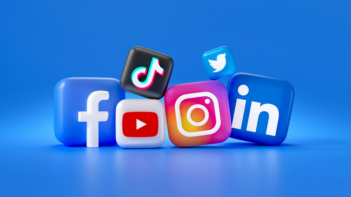 Gestion des réseaux sociaux : tenir la cadence en agence